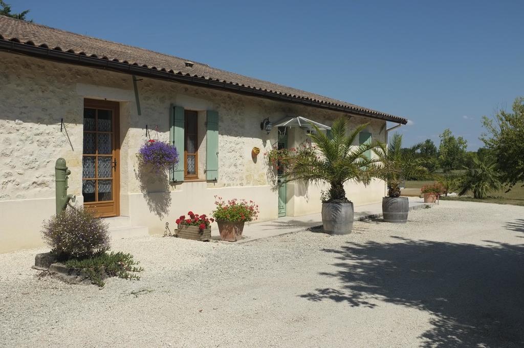Hotel Chateau Haut Baron Saint-Estèphe Exterior foto